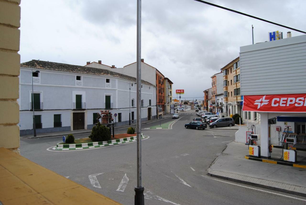Hostal Ávila Ocaña Exterior foto